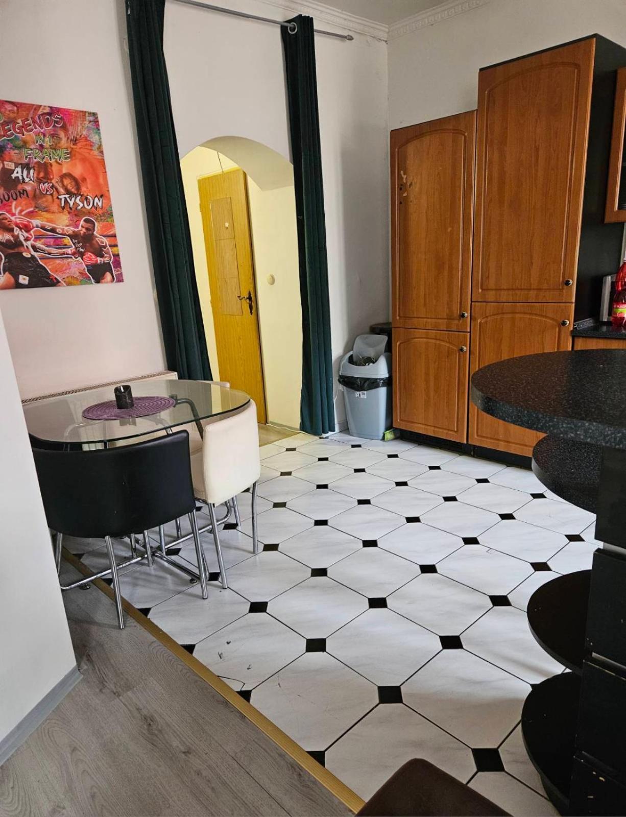 Studio 9 Ostrava Exteriör bild